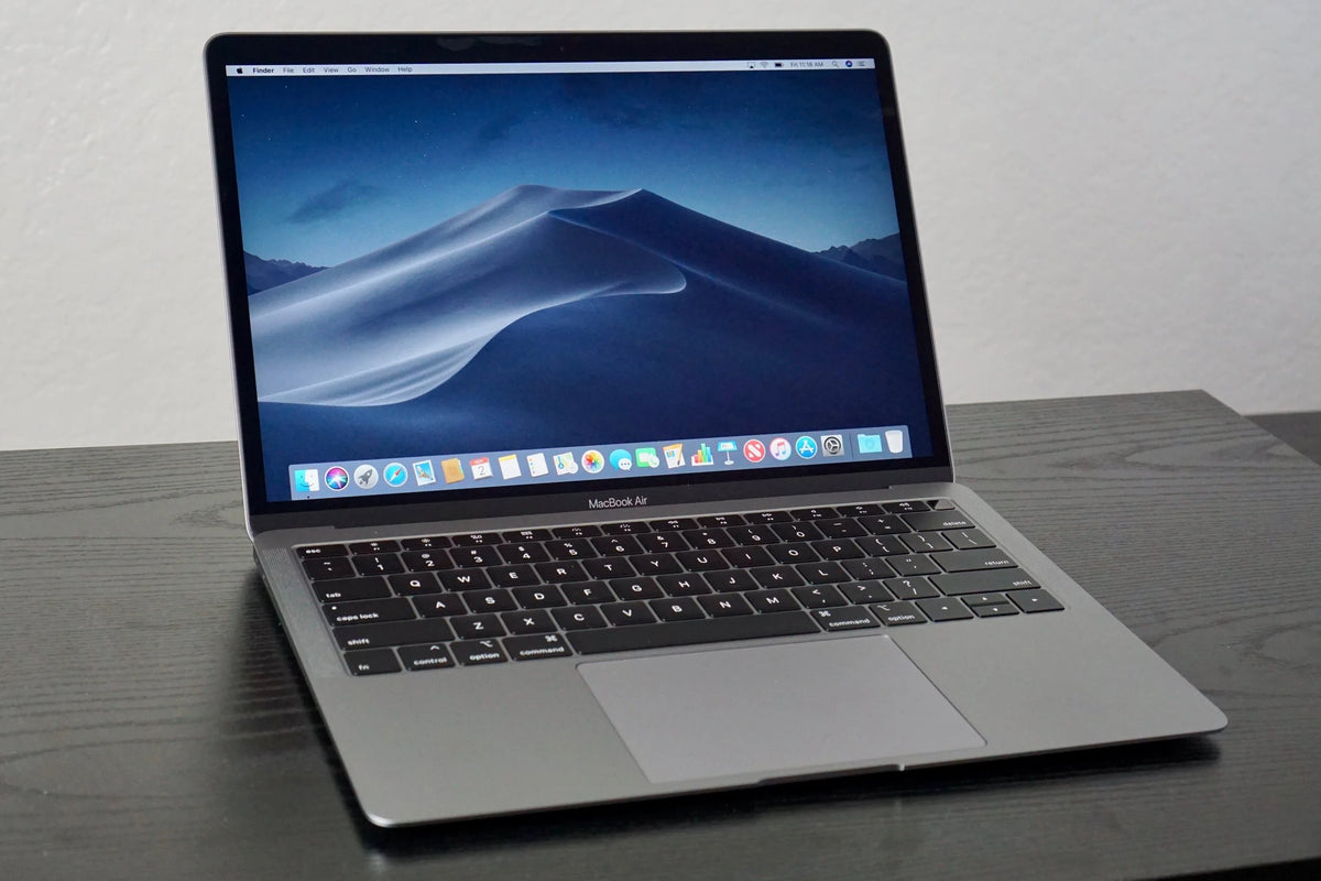 2019 MacBook Air 13" Silver: 8GB RAM, 256GB SSD, MacOS Sonoma